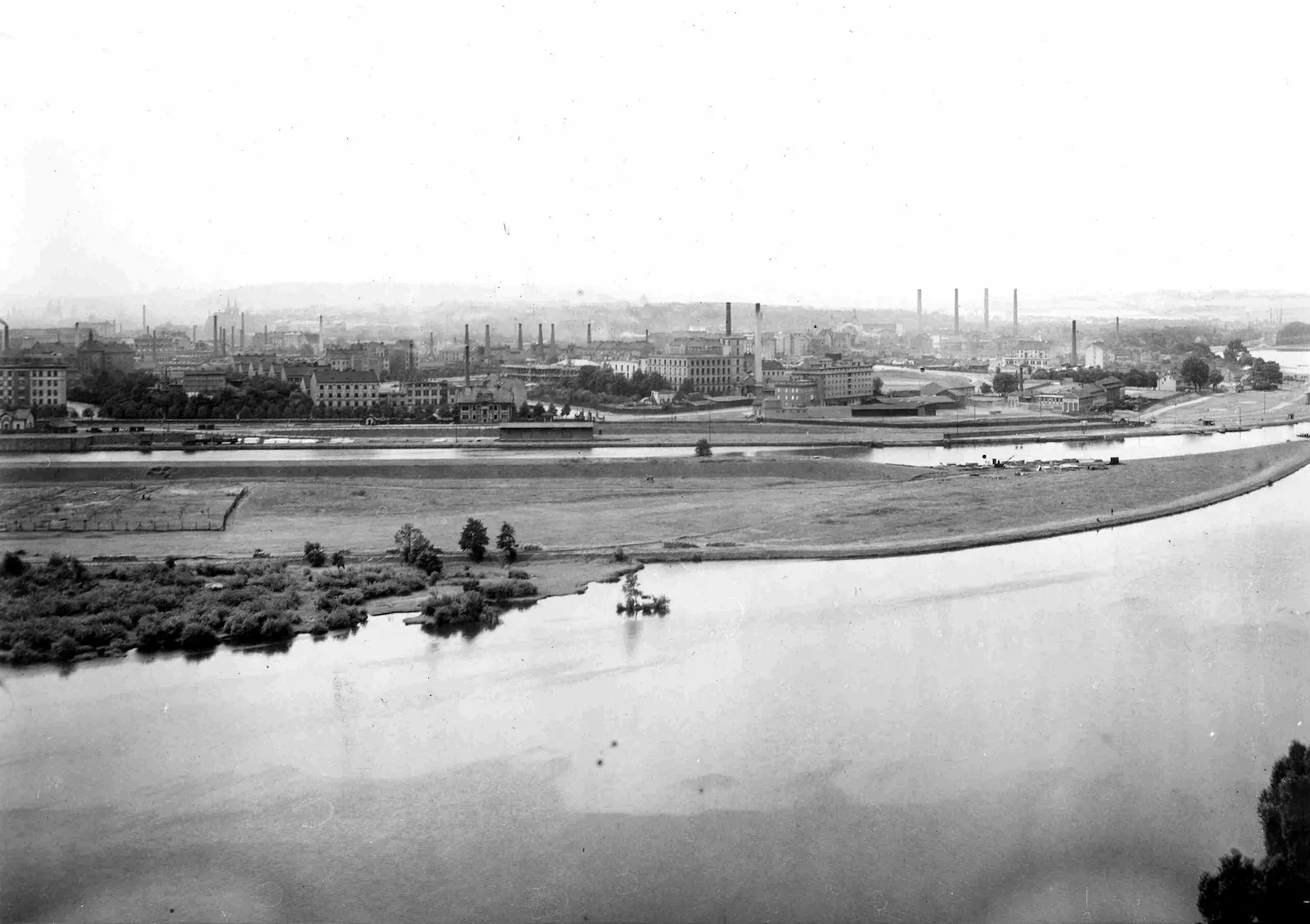 View of Holešovice from Libeň, 1920, historical photograph of the area